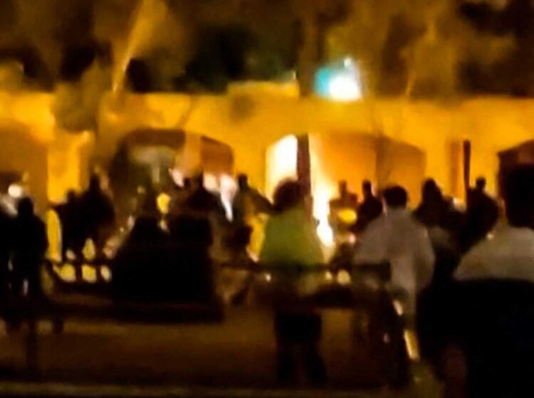 fuerzas_de_seguridad_iranies_matan_a_tres_manifestantes.jpg