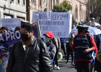 Arce excluye el artículo del conflicto gremial y habla de dirigentes ‘vendidos’