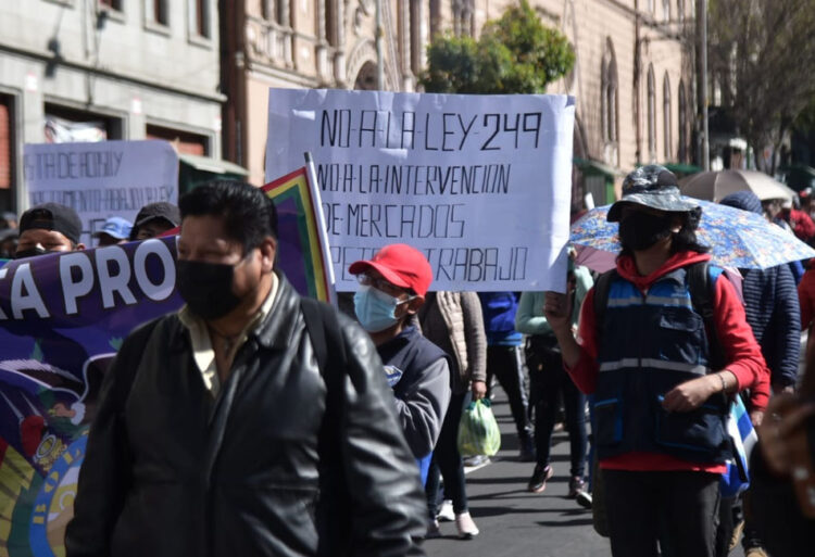 Arce excluye el artículo del conflicto gremial y habla de dirigentes ‘vendidos’