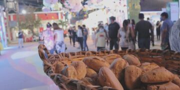 La marraqueta conquista en la Expocruz