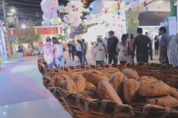 La marraqueta conquista en la Expocruz