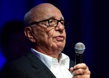 Murdoch pareció darle la espalda a Donald Trump, calificándolo de "perdedor" que muestra "un juicio cada vez más pobre".