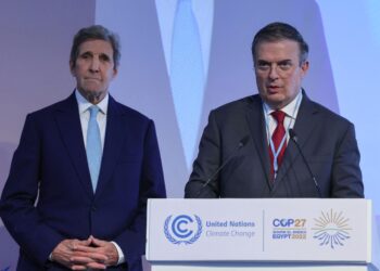 México anuncia en COP27 nuevo recorte de emisiones e inversiones en energía limpia