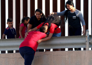 Las autoridades mexicanas rescatan a 263 migrantes en las últimas 24 horas