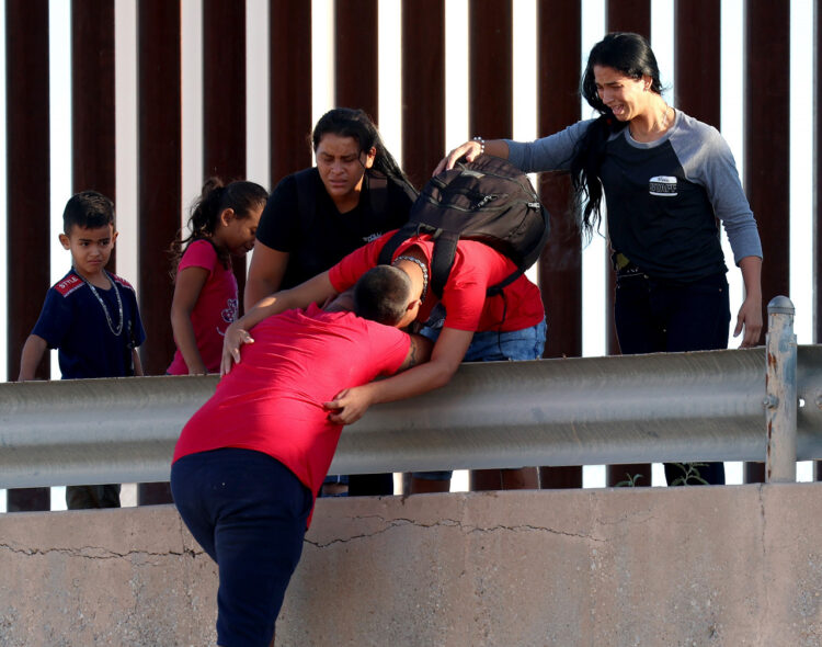 Las autoridades mexicanas rescatan a 263 migrantes en las últimas 24 horas