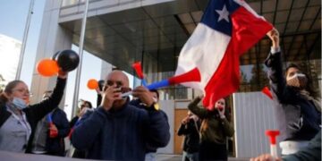 El sindicato de trabajadores de Escondida, la mayor mina de cobre del mundo, anunció una huelga de tres días la próxima semana.
