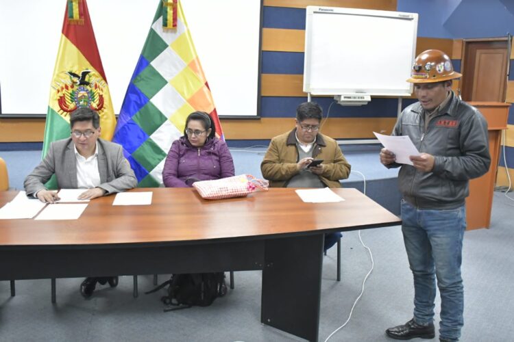 Los mineros de Huanuni rechazan el ‘prorroguismo’, afirman que le hace daño a la COB