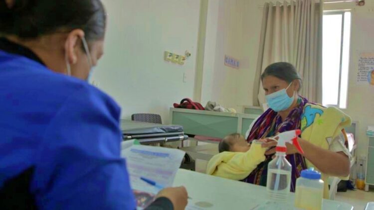 Autoridades piden a padres llevar a vacunar a sus hijos contra la coqueluche. Foto: Ministerio de Salud