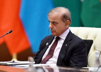Pakistán dice que ‘se desatará el infierno’ si no se condona parte de su deuda tras las inundaciones