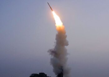 Corea del Norte dispara nuevos misiles, ya van siete en dos semanas
