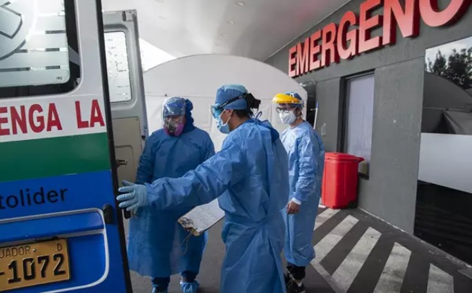 Ya son 17 los muertos tras ingerir alcohol adulterado en Ecuador