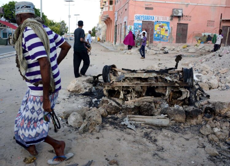 Al menos 9 muertos en Somalia en atentados suicidas de los yihadistas shebab