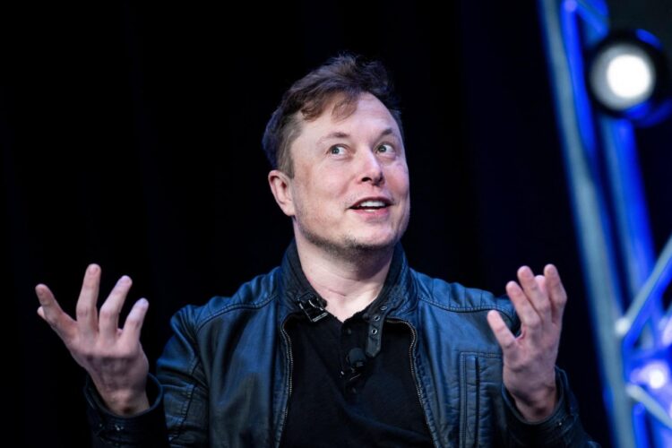 Dedicarse ‘a fondo’ o despido: la oferta de Elon Musk a los empleados de Twitter