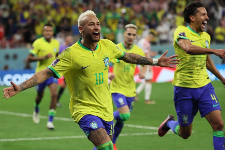 neymar-iguala_pele_maximo goleador_brasil