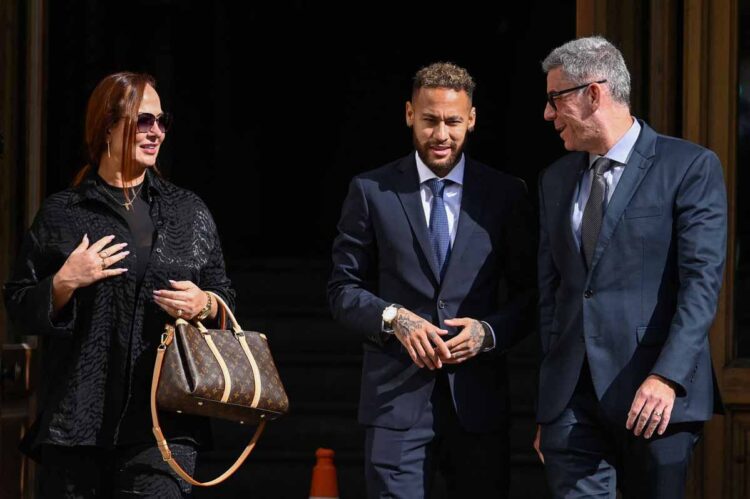Fiscalía retira acusación a Neymar Barcelona