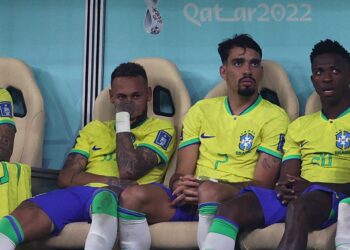 suerte_neymar_en vilo a brasil