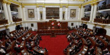El Congreso de Perú niega a Castillo el permiso para viajar a Bruselas y al Vaticano