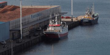 Noruega limitará el acceso de sus puertos a los barcos de pesca rusos