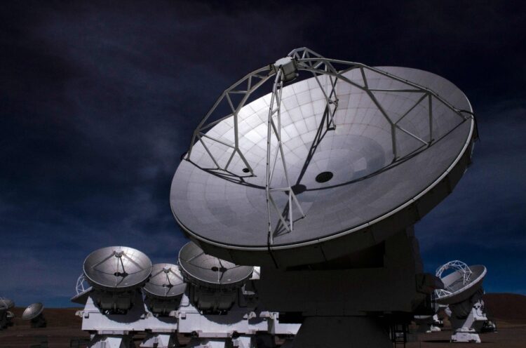 ALMA es uno de los radiotelescopios más potentes del mundo. Foto: AFP
