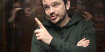 Juicio contra Yashin empezó el miércoles. Sus compañeros de lucha se han visto obligados a exiliarse, fueron silenciados y asesinados.