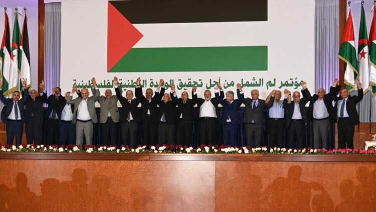 Organizaciones palestinas se comprometen a impulsar la unidad nacional tras firmar una declaración en Argel