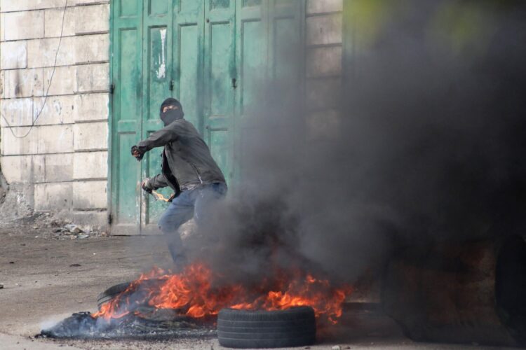 Al menos cinco palestinos muertos tras ser tiroteados por las fuerzas de Israel en Cisjordania