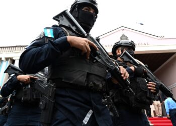 Honduras 'declara la guerra' a grupos criminales.