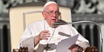 El Papa pide al mundo aprender de la historia ante las amenazas de guerra nuclear