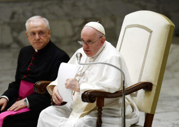 Papa Francisco alaba tasas progresivas de impuestos y ‘pacto fiscal’ en Italia