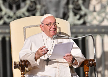 El Papa ha propuesto al Patriarca de la Iglesia Mar Awa III, que desde 2025 todos los cristianos celebren la Pascua el mismo día.