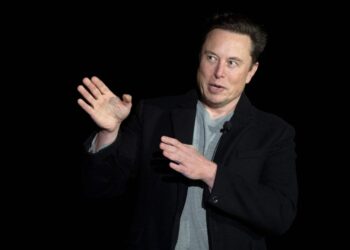 El Parlamento Europeo invita a Elon Musk a declarar