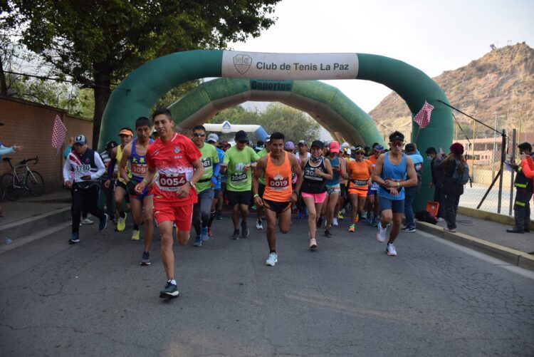 zambrana_tonconi_triunfan_media maratón del sur