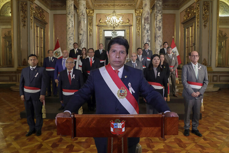 La OEA acuerda enviar una misión a Perú para analizar la crisis política