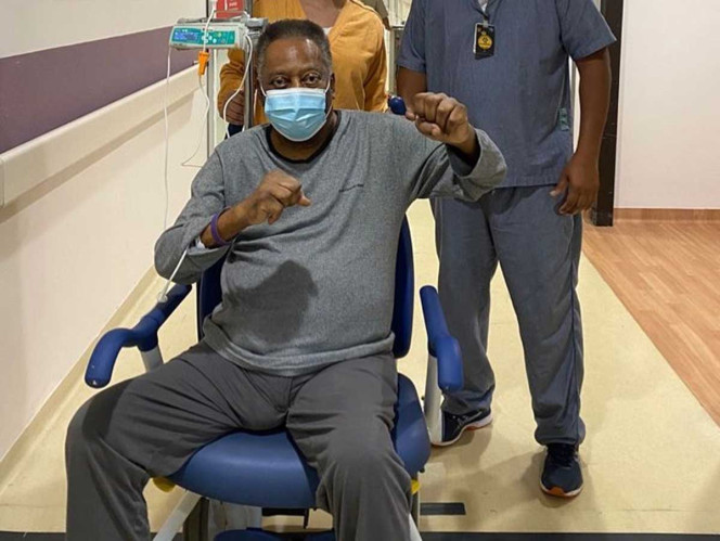 Pelé presenta progresión del cáncer, disfunción renal y cardíaca