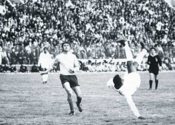 futbol boliviano_expresa_sentir_muerte_pele