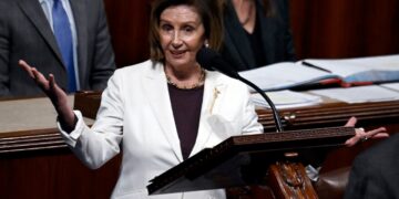 Pelosi, ha reconocido que el asalto que sufrió su marido, Paul, no le motivó a renunciar al liderazgo en la Cámara Baja.