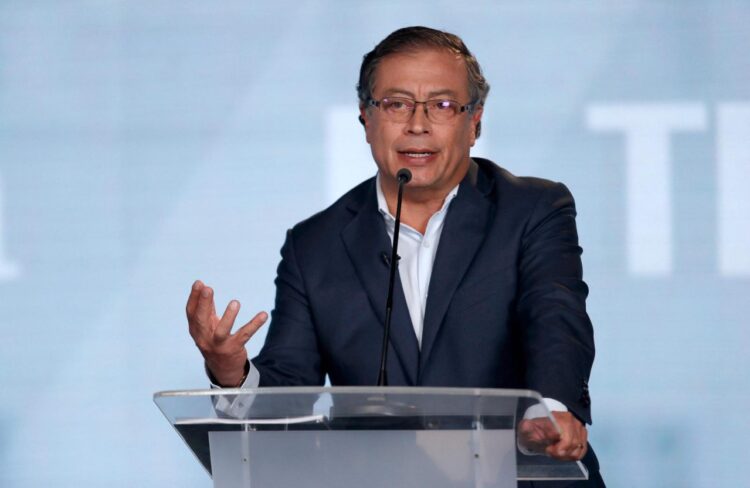 Petro acusa a EEUU de arruinar a ‘todas las economías del mundo’