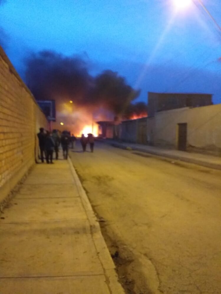 En 2019, la casa del exgobernador ardió en llamas, ahora pide justicia. Foto: Redes Sociales