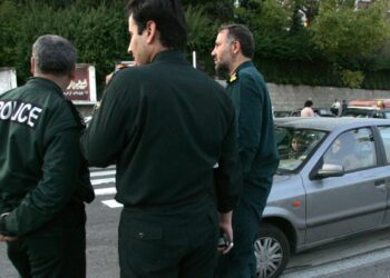 La Policía iraní investiga una posible agresión sexual contra una mujer en el marco de un arresto