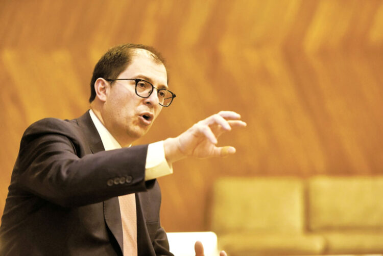 Solo una fiscalía autónoma le hará bien a la democracia