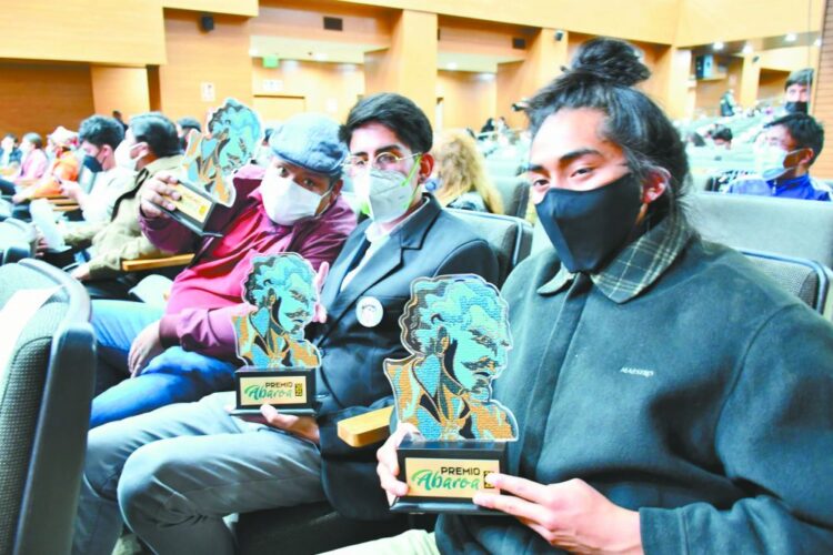 Ganadores de la anterior versión de los Premios Eduardo Abaroa. Foto: Ministerio de Culturas.