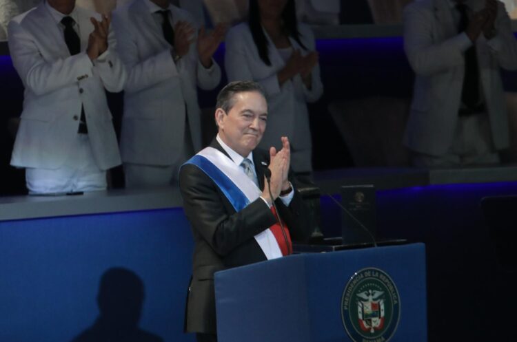 Cortizo, viajará este viernes a Estados Unidos para una evaluación del tratamiento médico por el cáncer en la sangre.
