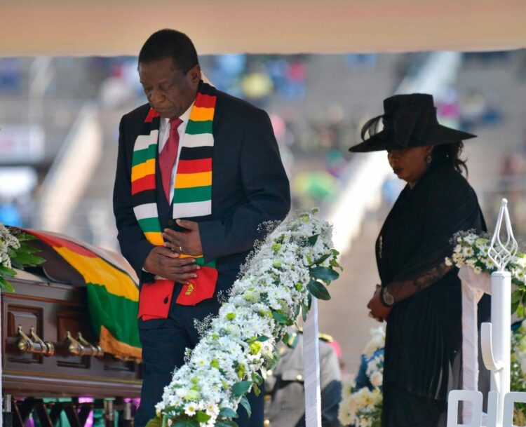 El presidente de Zimbabue recibe el apoyo de su partido para postularse a la Presidencia en 2023