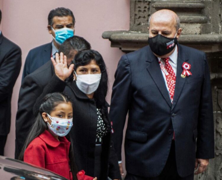 La Fiscalía de Perú estima que la primera dama podría recibir una pena de entre 8 y 10 años de cárcel