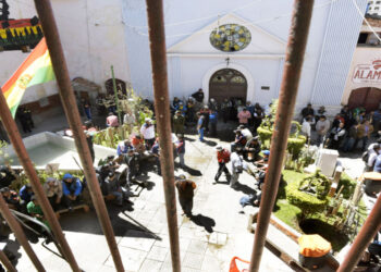 El penal paceño es el que más hacinamiento registra.