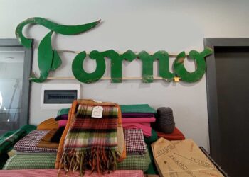 hacia_el_centenario_de_manufacturas_textiles.jpg