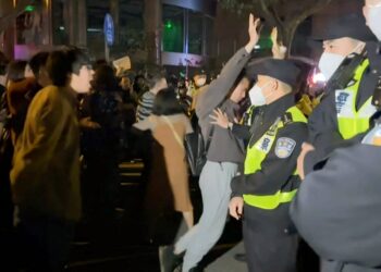 Shanghái, blindada tras las protestas contra la política de 'cero covid'.