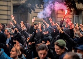 Manifestacion_paris_huelga
