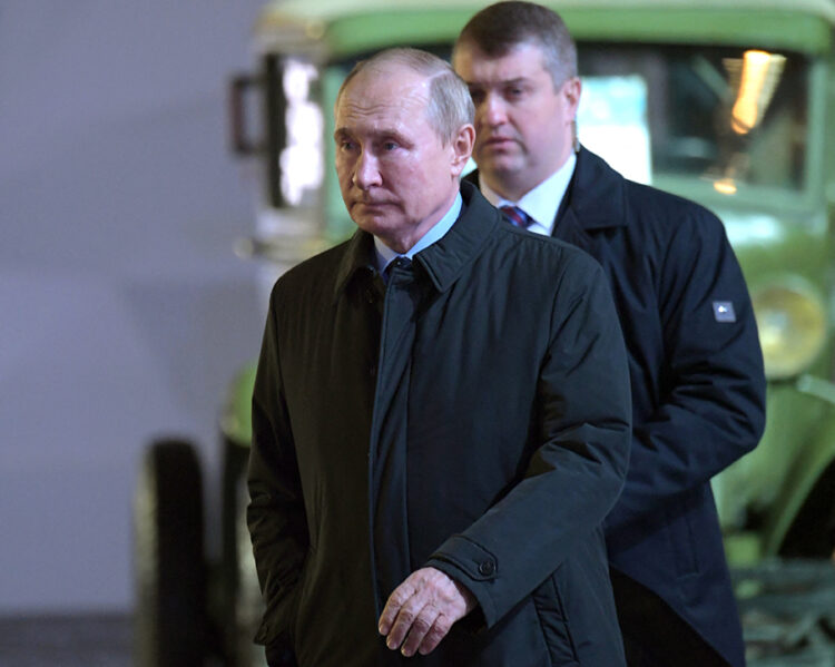 Putin, condecoró de forma póstuma a un sacerdote ortodoxo muerto en Ucrania.