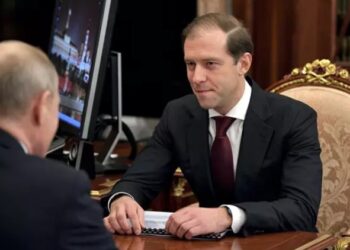 Reino Unido sanciona a 22 socios de Putin.